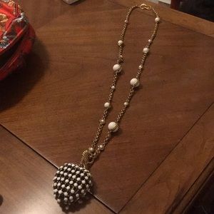 Puff heart necklace